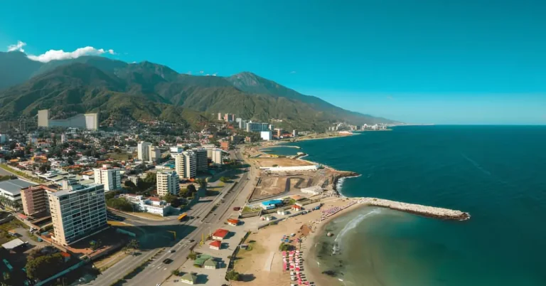 Alquiler de posadas en La Guaira con piscina